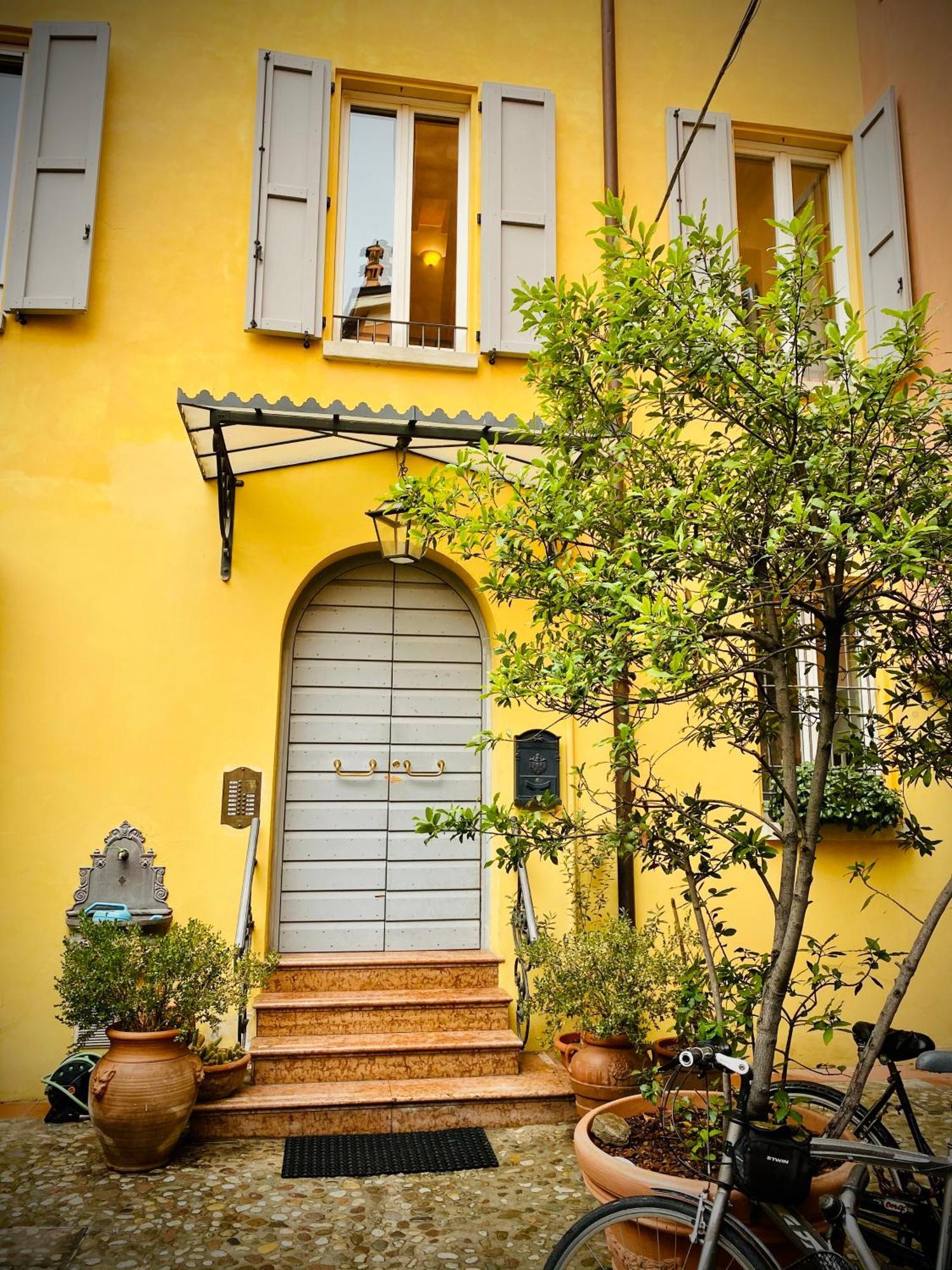 Pink House Tortellinosuite Modena Exterior photo